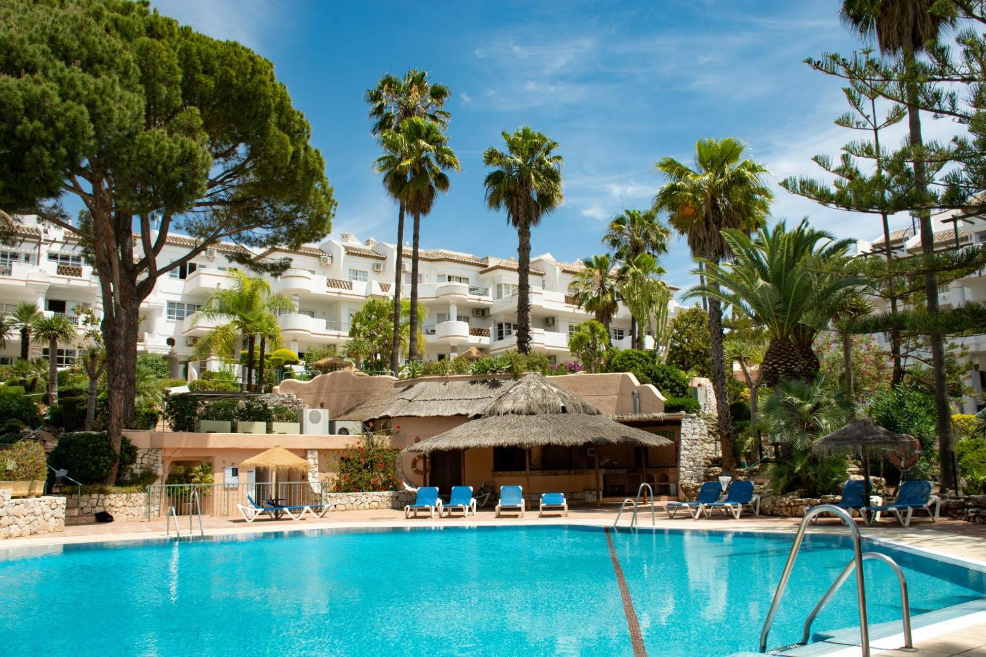 Апартаменты Leos Mijas Golf Фуэнхирола Экстерьер фото
