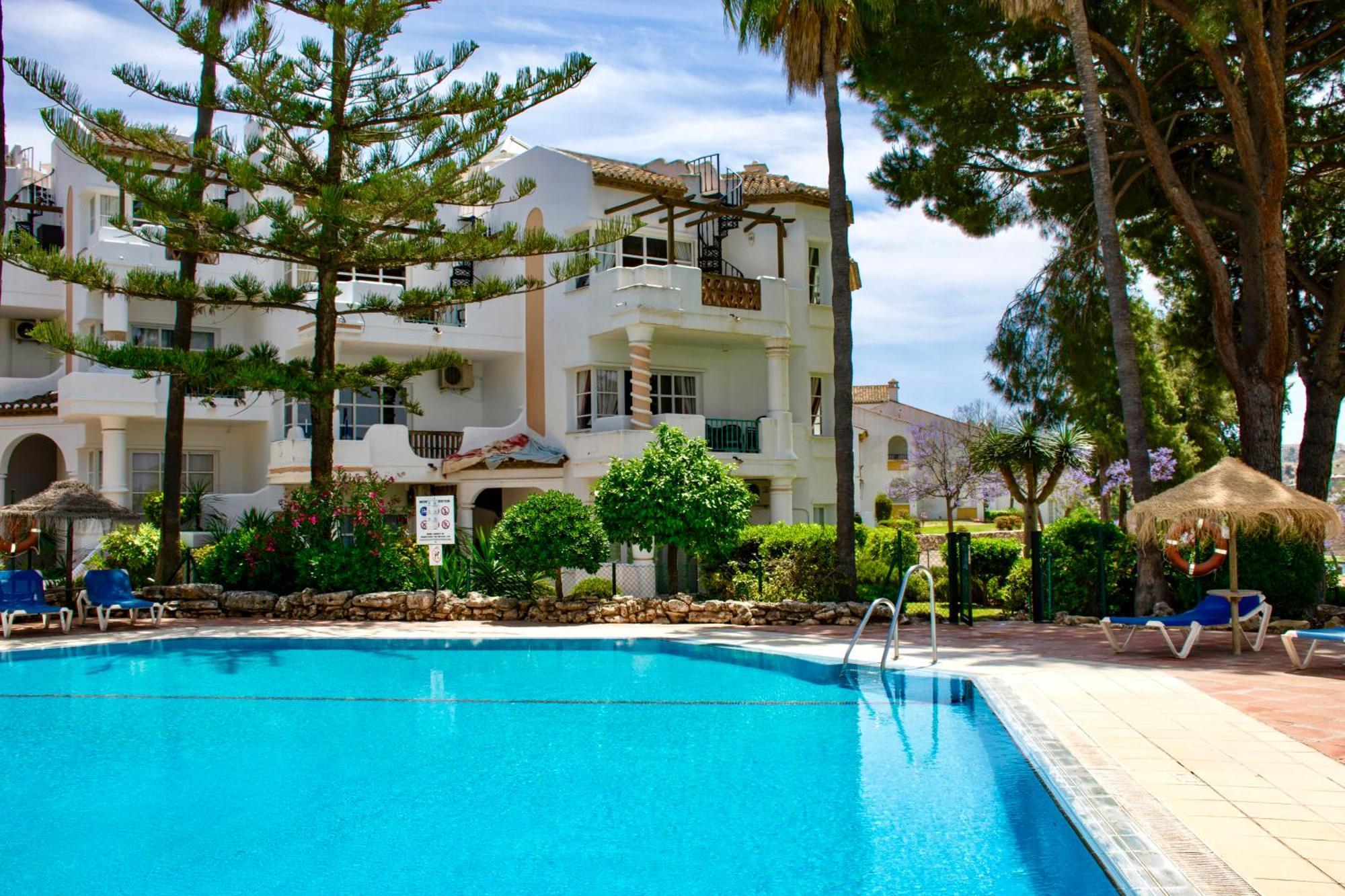 Апартаменты Leos Mijas Golf Фуэнхирола Экстерьер фото